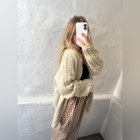 Handmade cream with colored speckles, knit cardigan - Picture 7 of 14